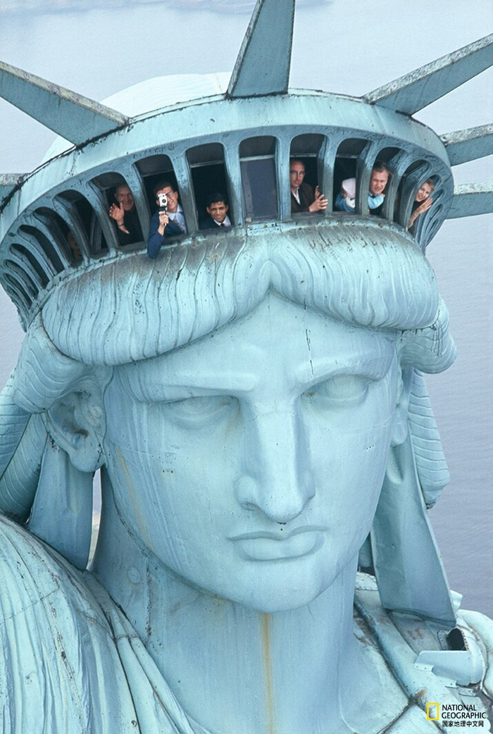 跟随老照片，看自由女神像是如何建成的