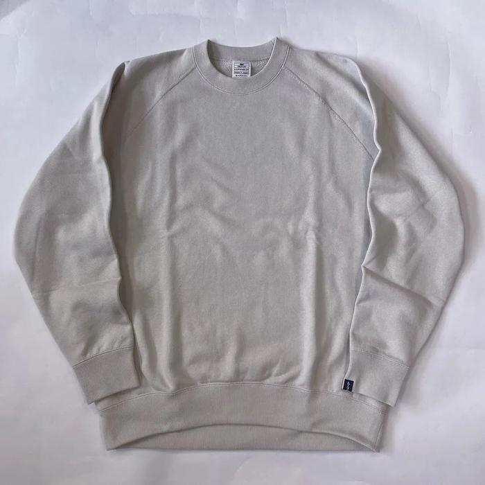 ▲ Sweatshirt