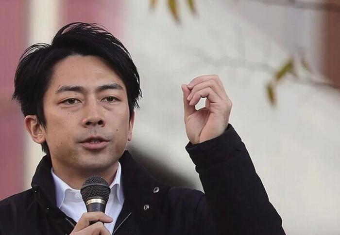 小泉进次郎 资料图