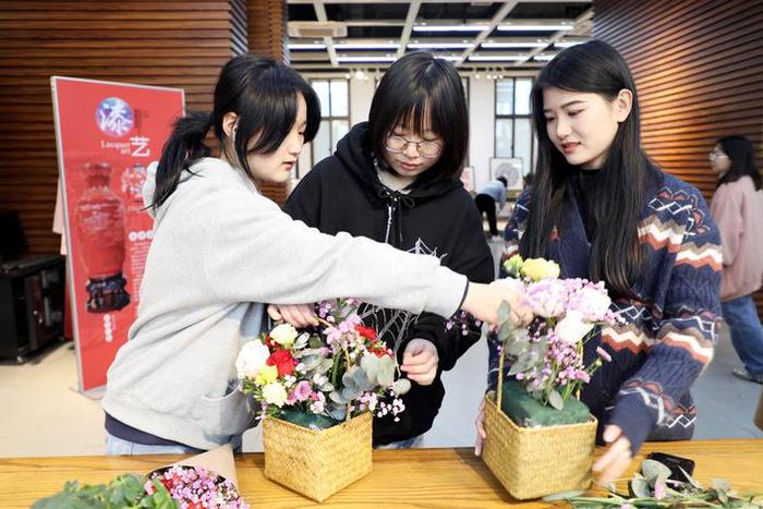 扬州职业大学教务处_扬州教务职业大学处长是谁_扬州职大教务处电话