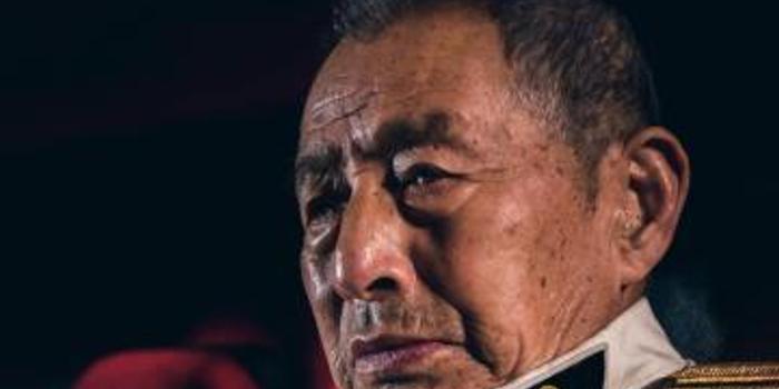 雄赳赳简谱_雄赳赳气昂昂跨简谱(4)