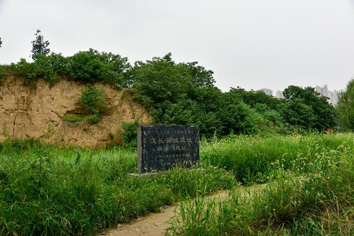 “五陵年少今市东，银鞍白马度春风”，李白眼中的汉陵今何在