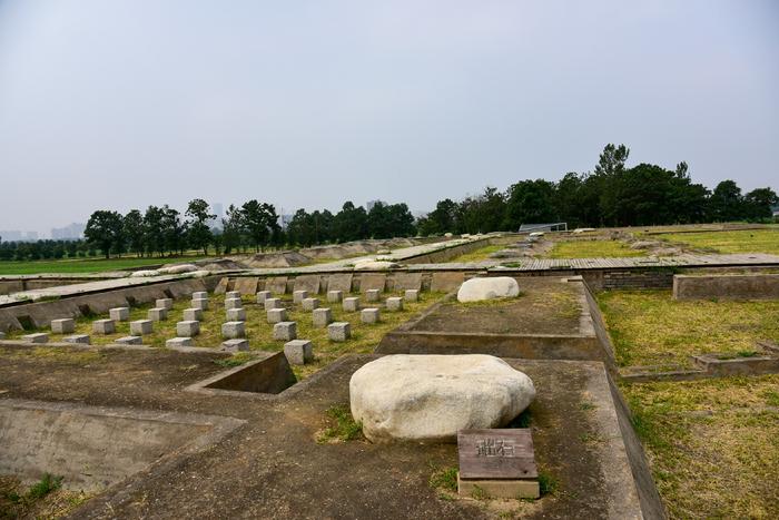 “五陵年少今市东，银鞍白马度春风”，李白眼中的汉陵今何在