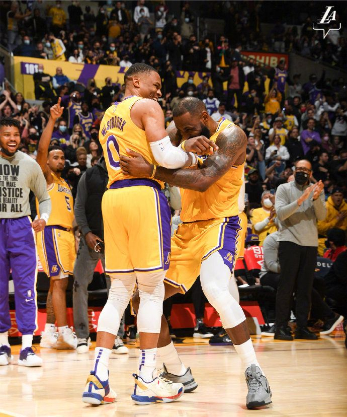 NBA录像资源汇总第一时间获取最新赛事回放内容