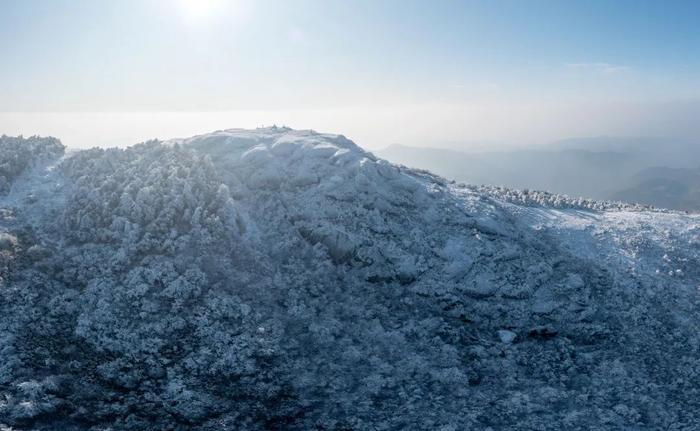 云赏雪：在宁波，拍出了梅里雪山和珠峰的既视感！