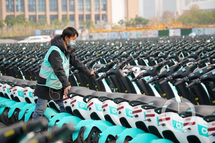 重庆：路侧带宽度低于3.5米的道路，禁止设置共享单车停放区