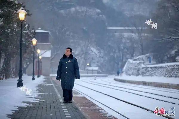 世相丨除夕夜守站人：我的“雪之梦”和《我的冬奥日记》