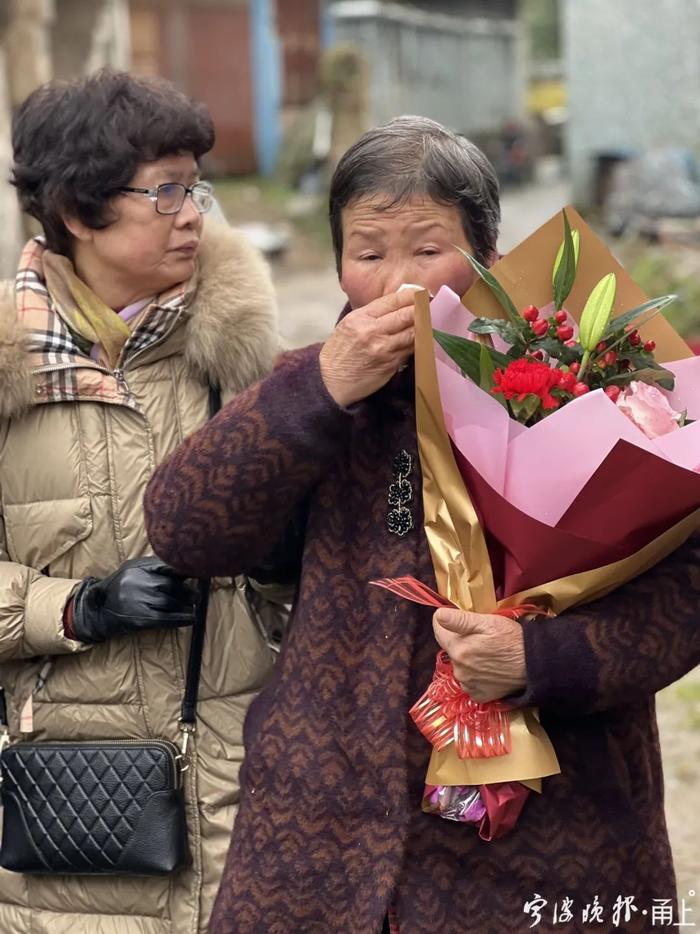 3岁时被带去安徽，50多岁时才知自己是宁波人！这位74岁老人昨天终于圆梦了……