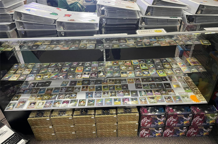 卡牌收藏交易店