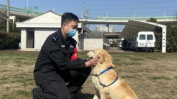 它叫“生米”，警龄10年，往后余生在警犬支队颐养