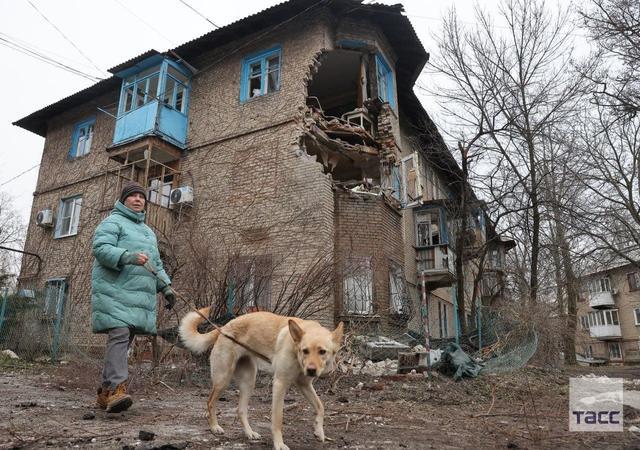 BBC放出“俄军炮击乌克兰哈尔科夫市”图片，被俄罗斯记者指做假