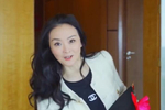 这个小老妹儿面目狰狞的走来了