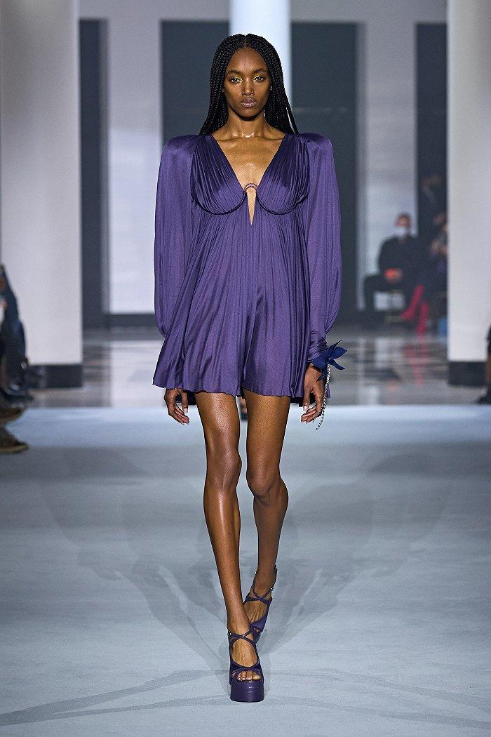 Lanvin SS22 图源:Vogue