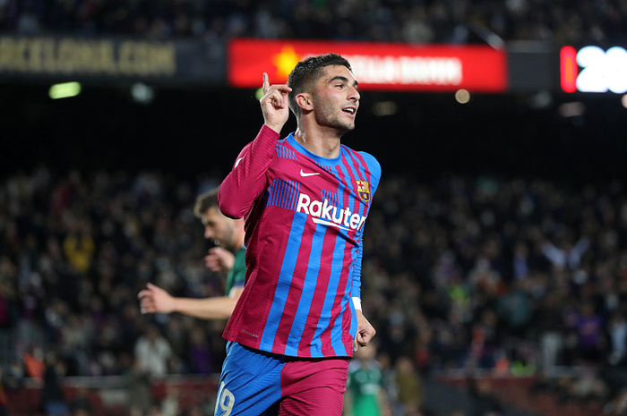 皇家马德里主场迎战塞尔塔关键战役直播全程呈现