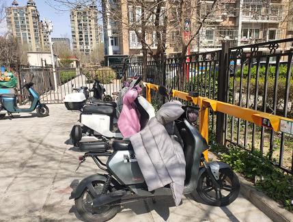 调查|电动自行车充电北京统一定价,各小区收费标准仍不规范