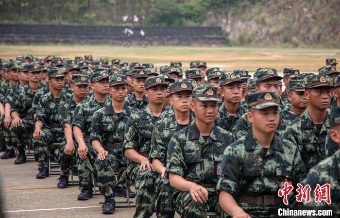 武警广西总队新兵军事会操展风采