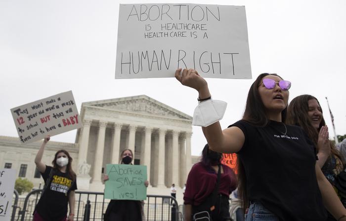 堕胎权、推翻“罗诉韦德案”与美国的州控制权之争