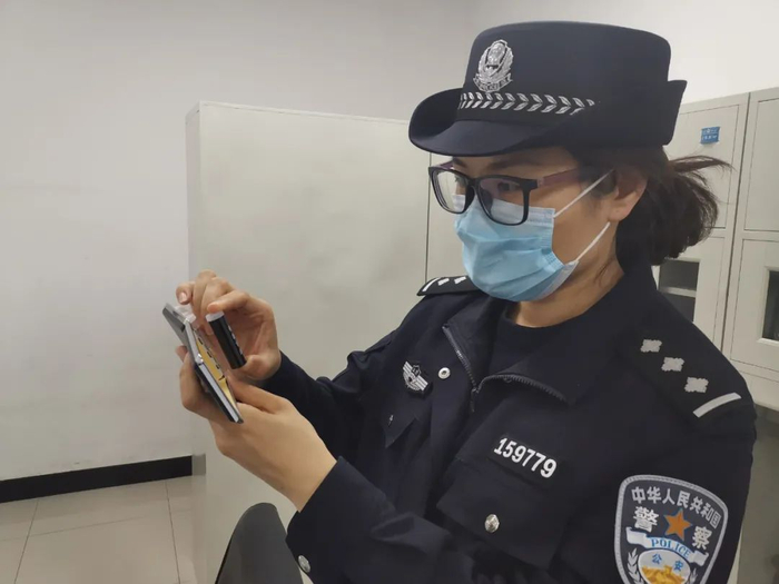 【母亲节特辑】来自母亲节的特殊来稿——《我的妈妈是警察》