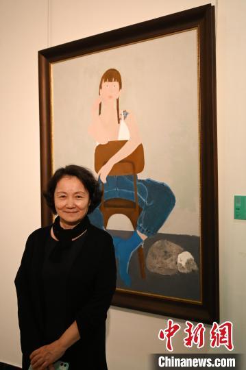 首届广东省女画家协会优秀作品展在广州开幕