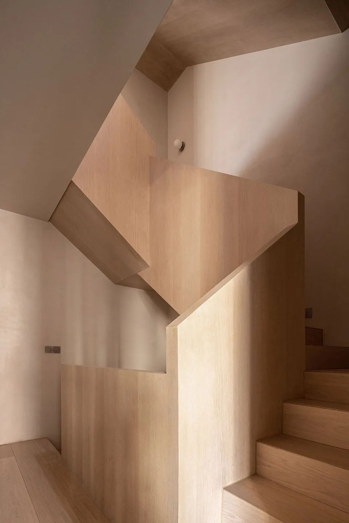 原木四重奏，经典日式回旋结构别墅