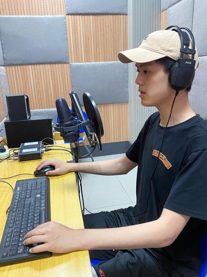 Z世代“潮”就业丨他们用声音“播出”未来_https://www.izongheng.net_创新_第2张