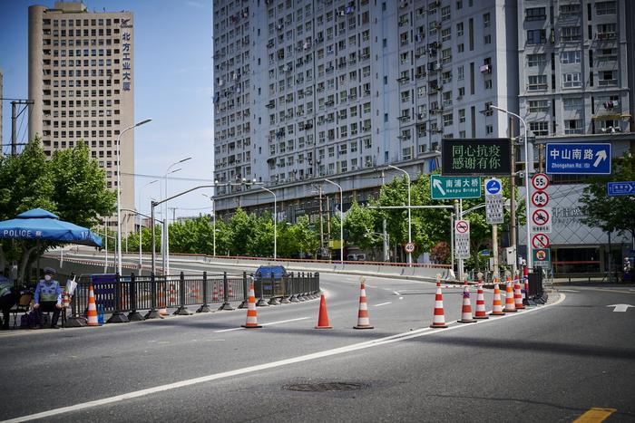 上海战疫｜私家车跨江倒计时：路障将在6月1日零时后移除