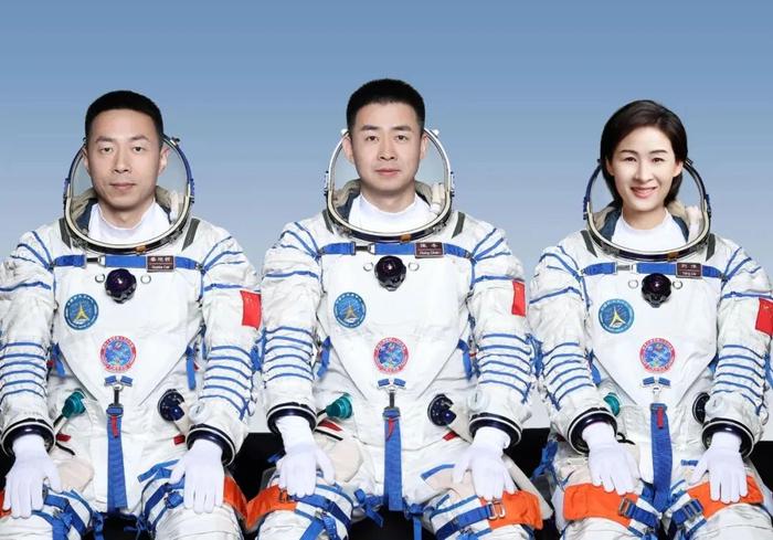 定了！他们明日出征，中国空间站将建成国家太空实验室