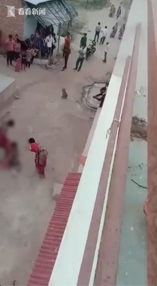 视频｜印度女子连生两个女孩 被婆家当街打骂无人阻拦