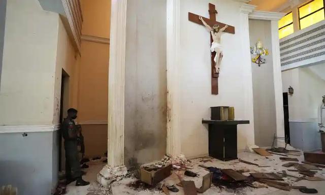 教堂袭击案致40人死亡，尼日利亚：幕后黑手是“伊斯兰国西非省”
