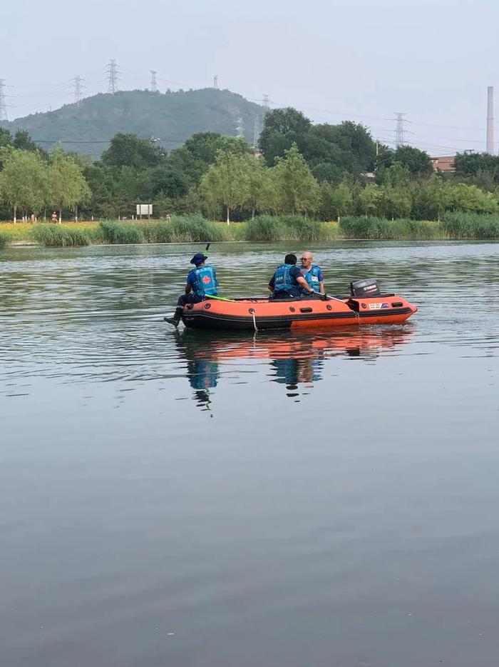 永定河救落水儿童遇难的年轻人，叫周宏勃