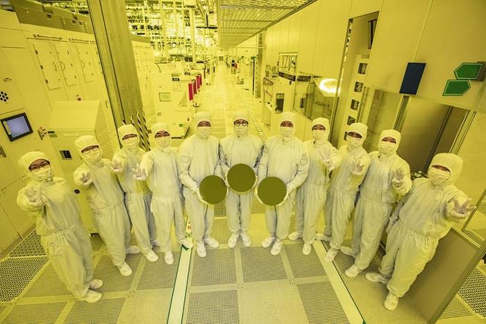 三星全球率先量产3nm，首个客户是中国矿机芯片公司？