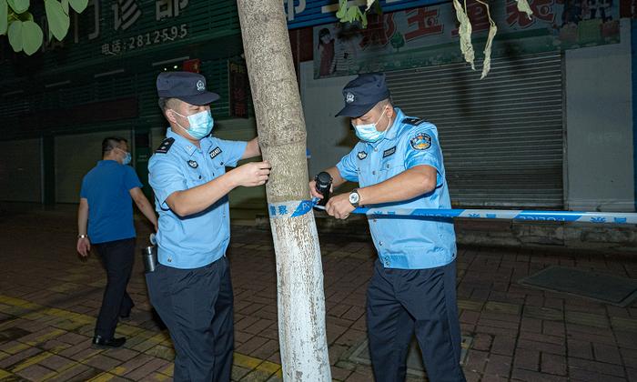 疫情就是警情！防控一线上的“公安蓝”侧记