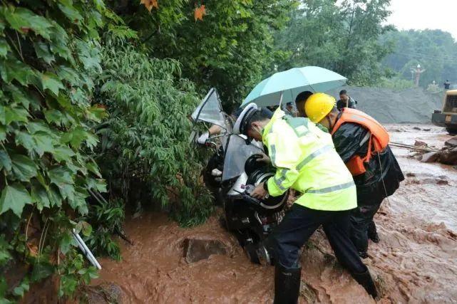 突发 | 暴雨来袭！四川已6死12失联！一地创60年最大洪水！