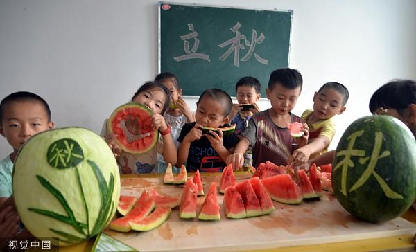 二十四节气｜立秋：暑热难耐，气象学意义上的秋天还未到来