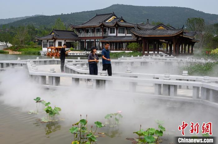 山西晋城：昔日煤矸石山变身康养示范区