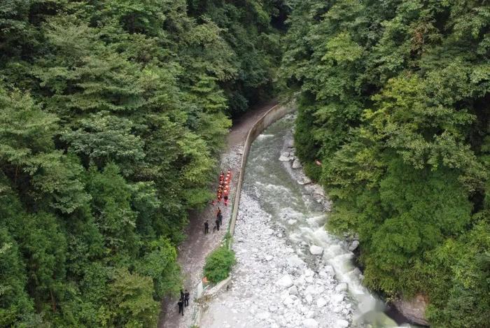 废弃矿洞成网红景点，不是什么地方都是“打卡圣地”