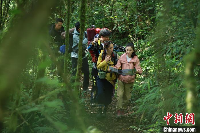 生物多样性题材电影《花开高黎贡》全国首映