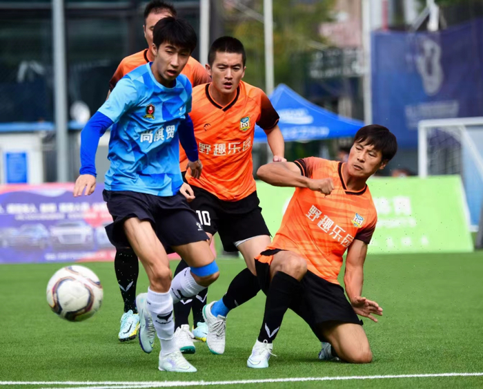 江苏超级足球联赛官网 - 2025赛季赛程+积分榜+视频直播绿茵砺剑待出征 黄岩队全力备战冲刺2025年台州市足球联赛