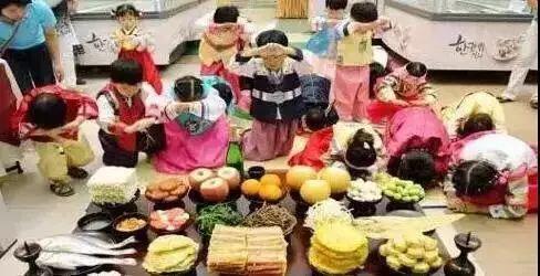 中秋节物价飞涨，韩国人中秋祭祖改用简便食品和半成品净菜