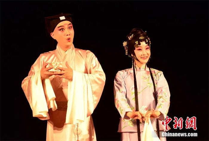东西问丨王永恩：从“武打”到“剧情”，中国戏曲何以打动世界观众？