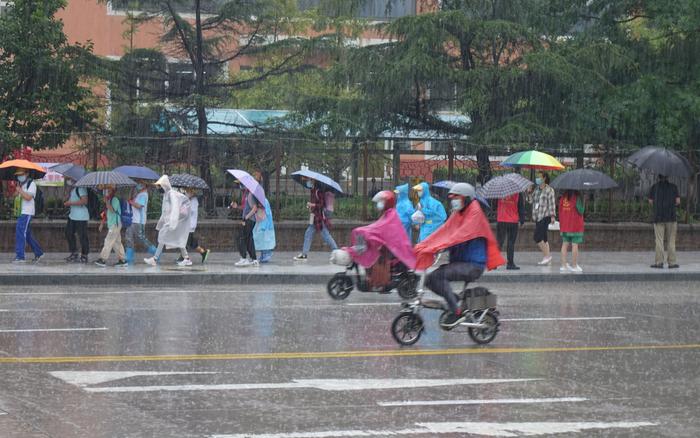 台风“梅花”登陆后继续北上，辽宁启动防汛防台风四级应急响应