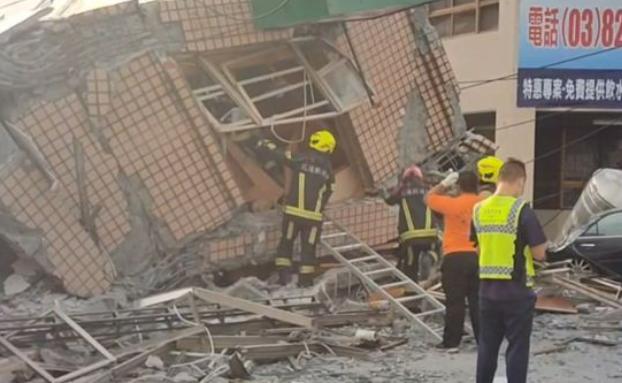 台湾花莲地震致一栋建筑物倒塌，台媒：2人已无呼吸心跳