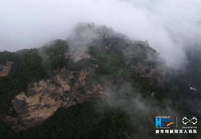 【中央媒体看甘肃】“飞阅”中国 │甘肃平凉：云雾缭绕崆峒山