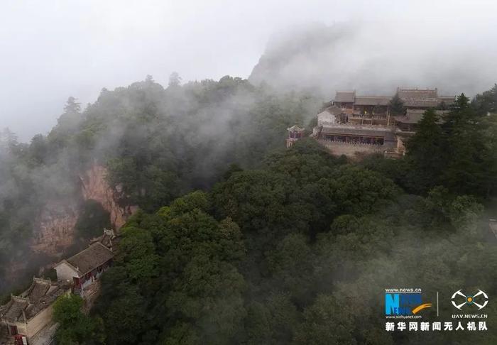 【中央媒体看甘肃】“飞阅”中国 │甘肃平凉：云雾缭绕崆峒山