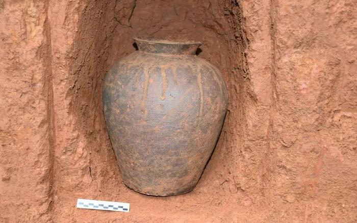 湖南蓝山五里坪新发现6座战国晚期楚墓，随葬品具明显越文化特征