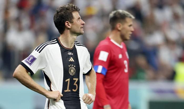 连续两届世界杯小组赛出局，“德国战车”怎么开成了“德国破车”？