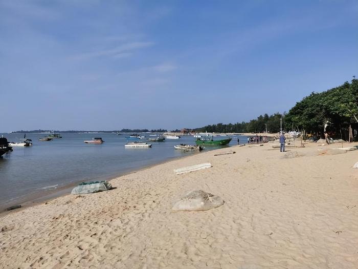 北海银滩在哪里_北海银滩_北海银滩门票多少钱一张