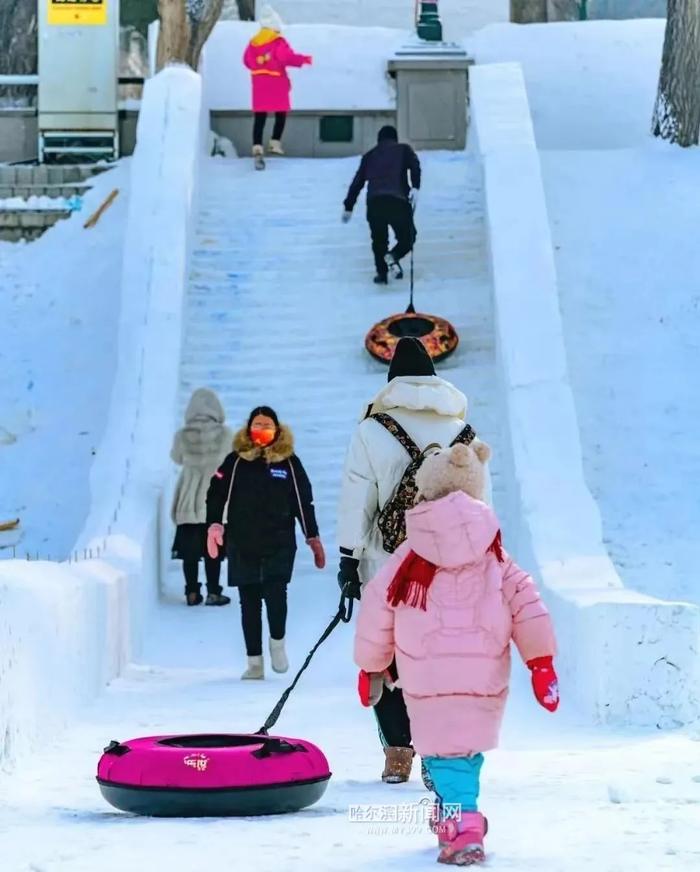 免门票！哈尔滨松花江冰雪嘉年华12月24日试开园