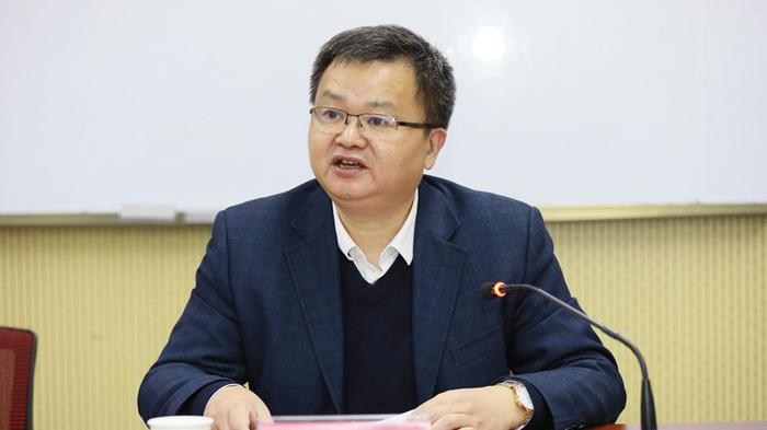 北京大学副校长张平文院士已任武汉大学校长