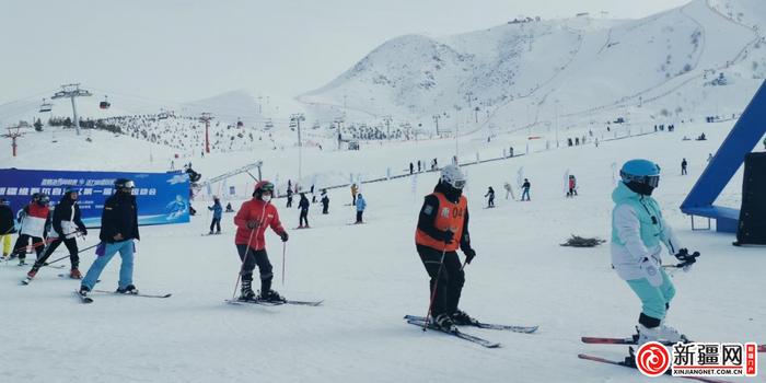 新疆首届冬季运动会在中国雪都阿勒泰开幕